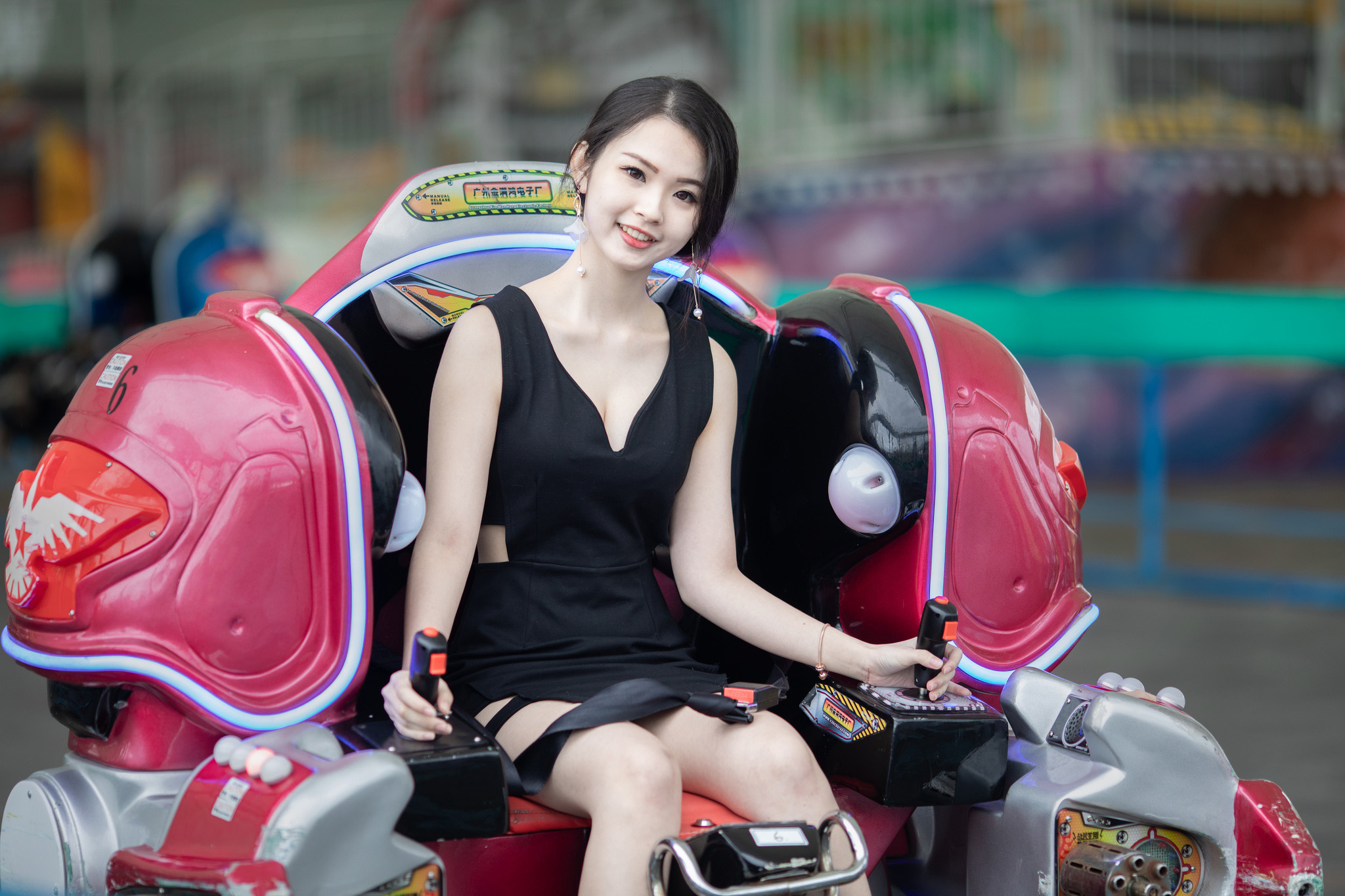 沈秋國作品  邻家女孩杨宓凌